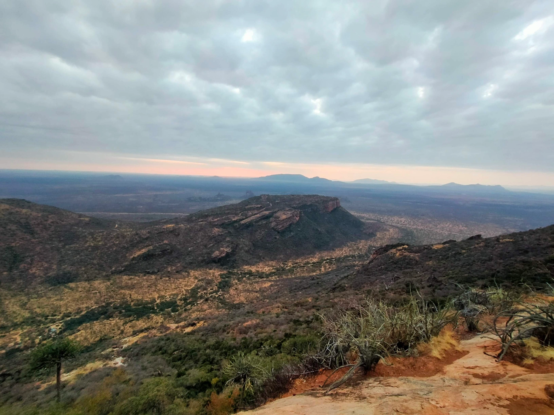 Mt Ololokwe hike and Samburu road trip - Photo 5